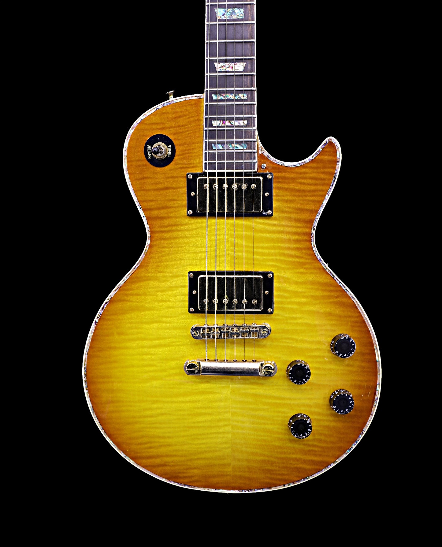 Howler Honey Burst Left or Right Hand With Wolf Hard Case and Pro-Luthier Set Up