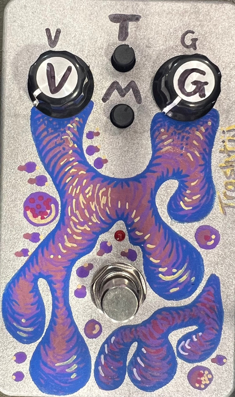 SOLO DISTORTION