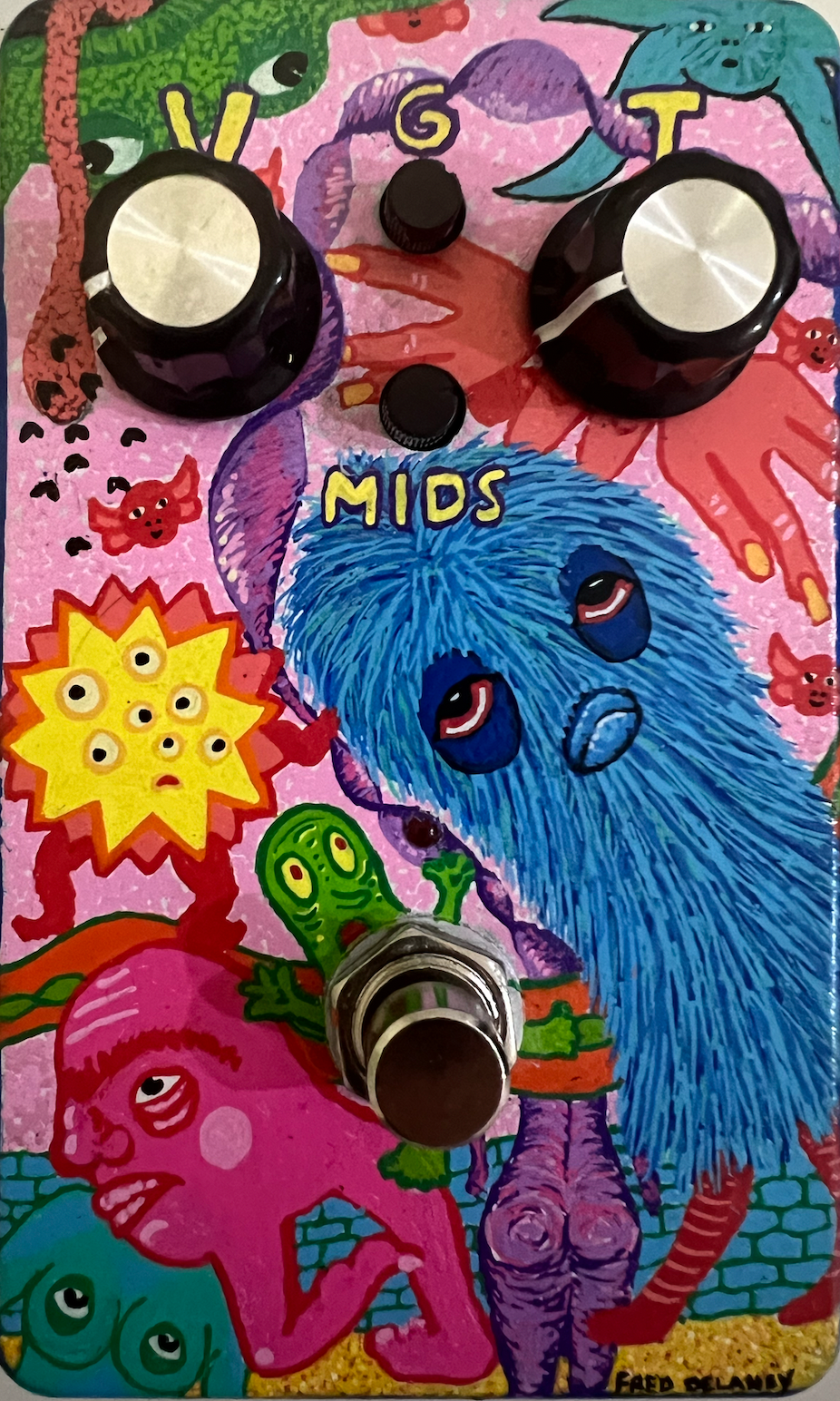 SOLO DISTORTION