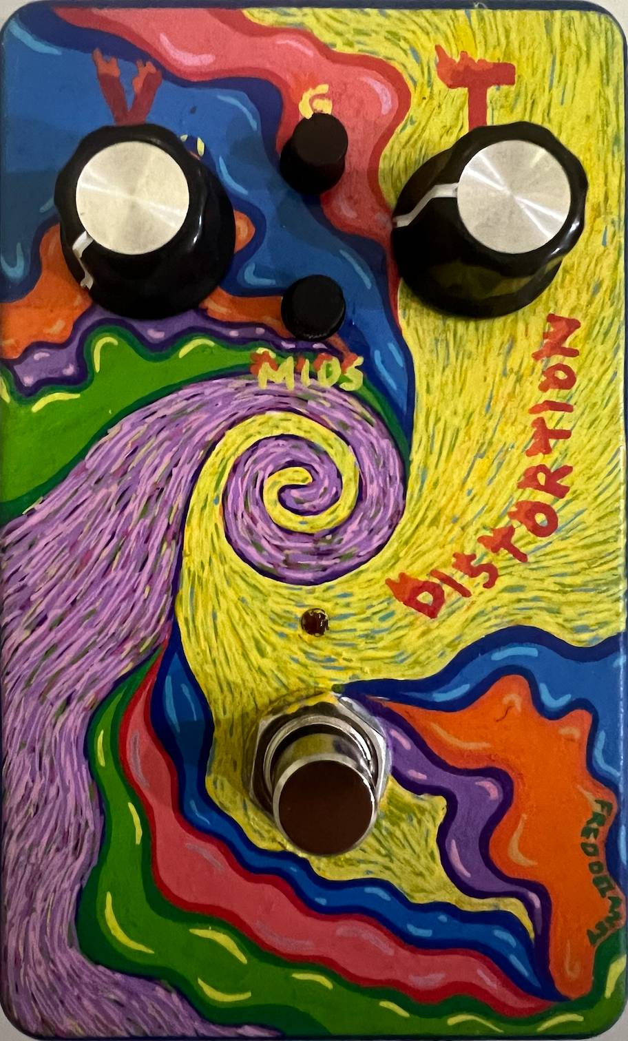 SOLO DISTORTION