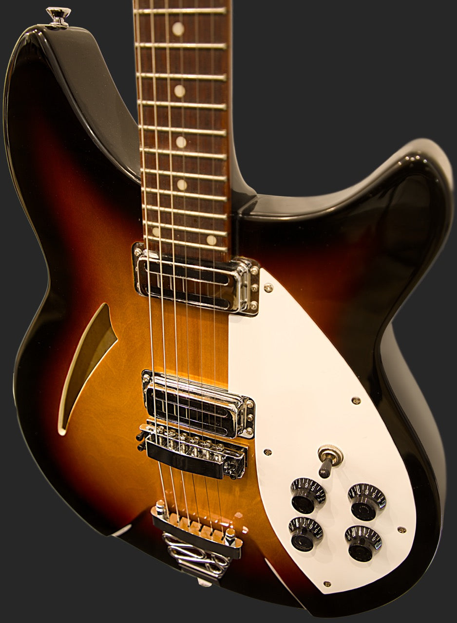 Tuxedo Series II 3 Tone Sunburst With Wolf Hard Case