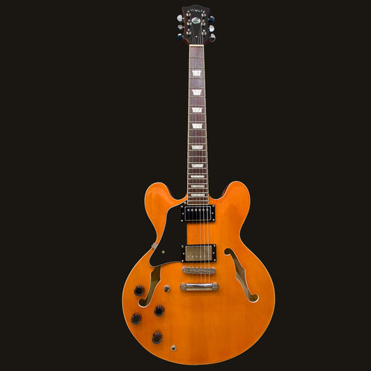 Chuck Left Hand With Wolf Hard Case and Pro-Luthier Set Up