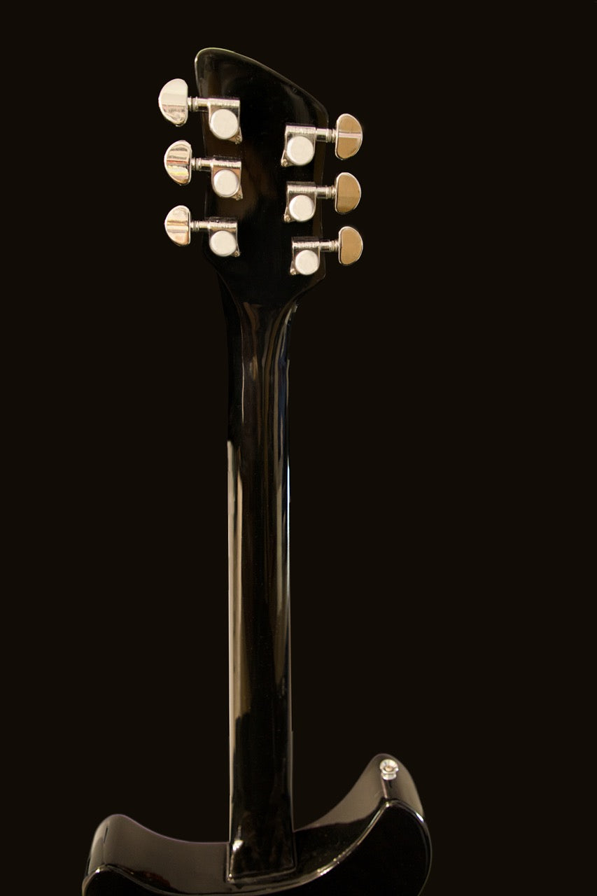 Tuxedo Series II 3 Tone Sunburst With Wolf Hard Case