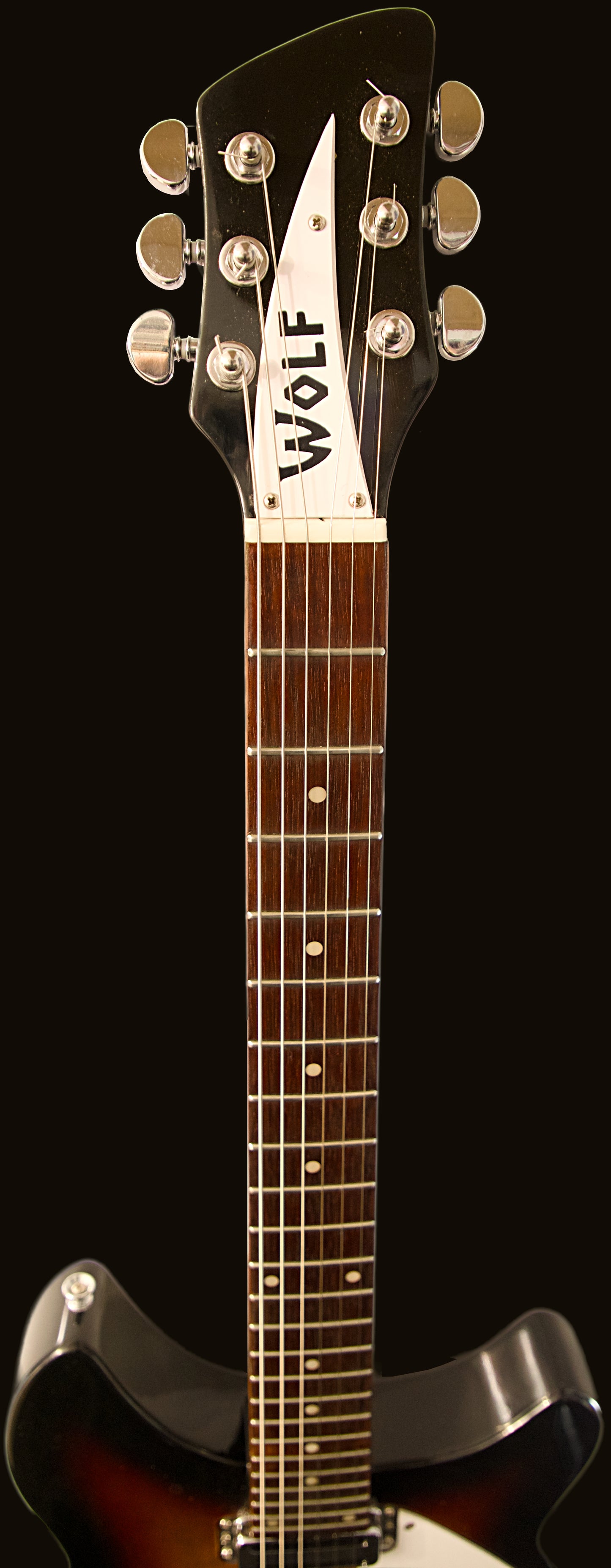 Tuxedo Series II 3 Tone Sunburst With Wolf Hard Case